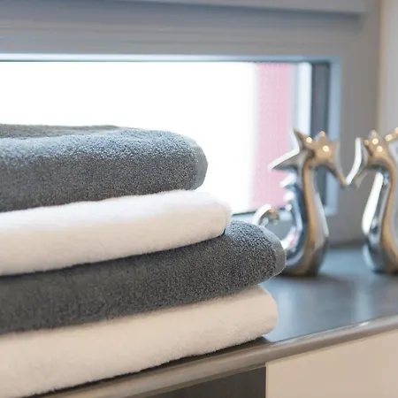 Familien- U Gruppenunterkunft Luxus-dachloft 2 Weitere Schlafzimmern Apartment Bensheim